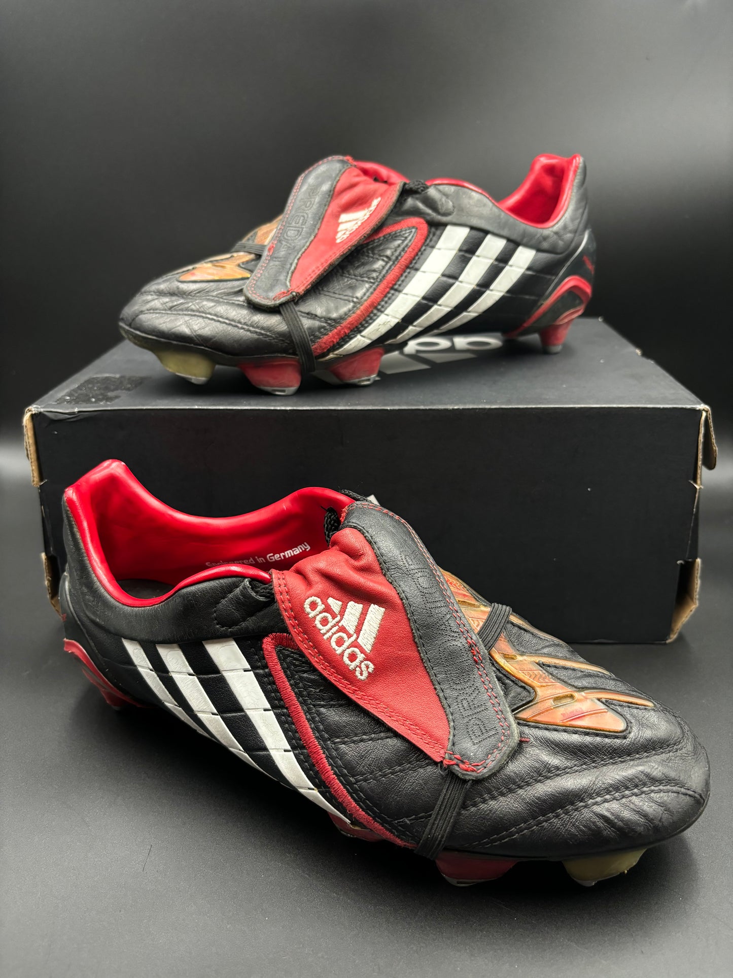 Adidas SG Predator Powerswerve - UK 7.5