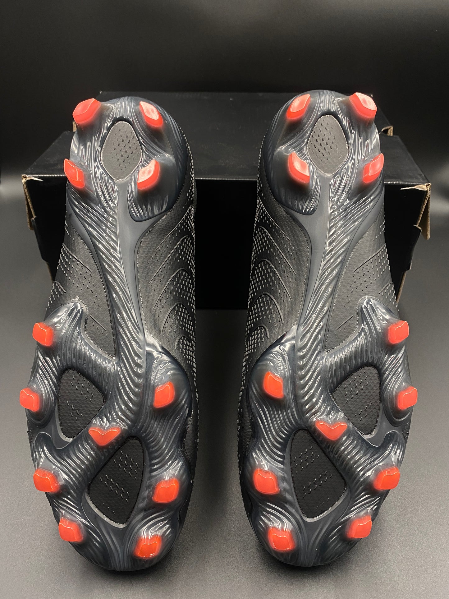 Skechers FG SKX01 *MYSTERY BOOT* - UK 7.5